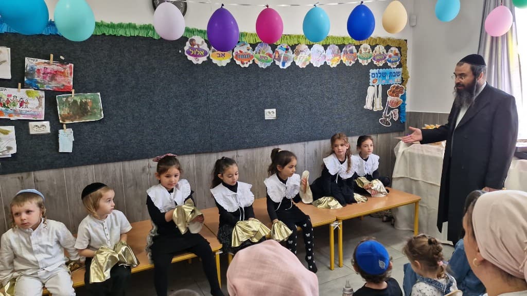 Students and teacher at Breslov Talmud Torah in Uman